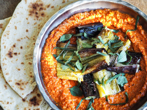 Romesco with Grilled Calçot Onions
