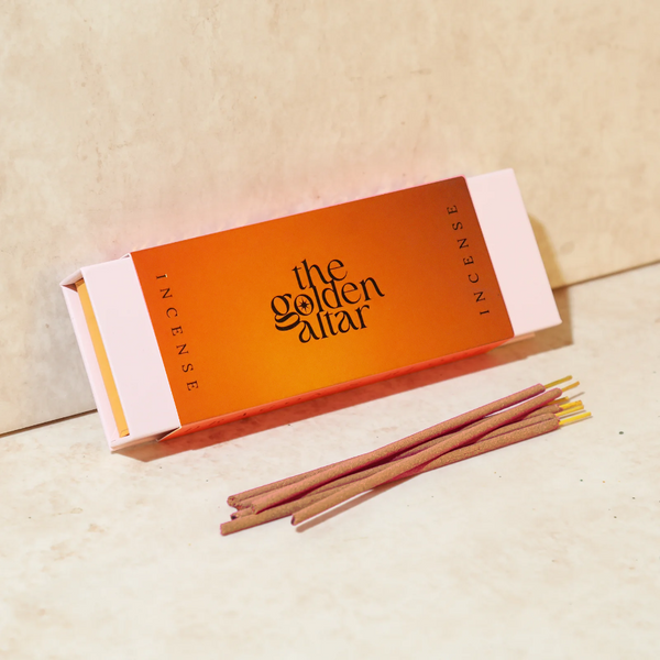 Golden Altar Natural Incense: Amber