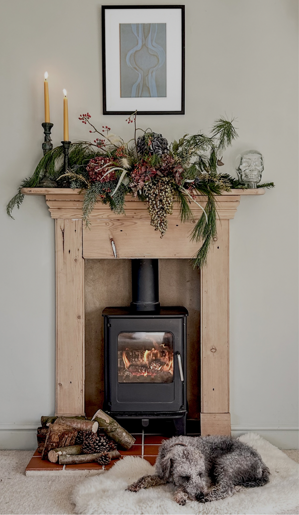 Christmas Mantle/Bookshelf/Top of Cupboard Garland!